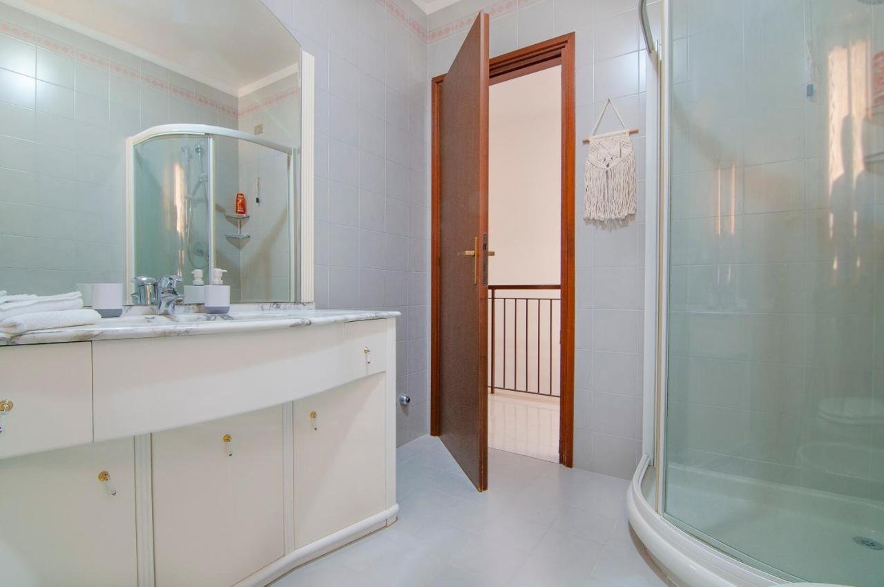 Verona - Familyoasi Free Parking And Garden 외부 사진