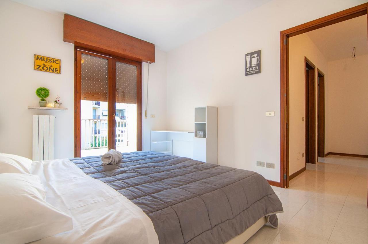 Verona - Familyoasi Free Parking And Garden 외부 사진